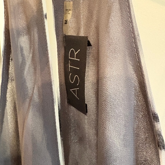 Astr Sheer Gray and White Dress - Picture 2 of 4